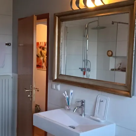 Apartment Bergesglueck *